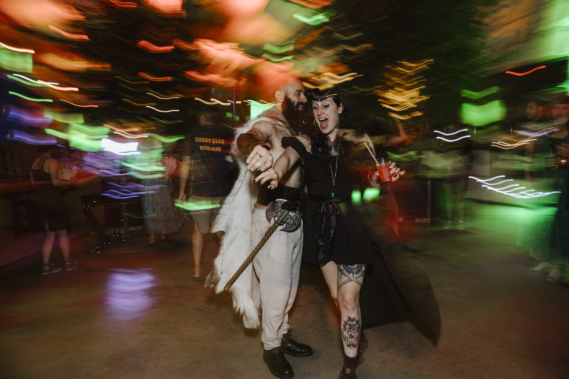 Festival Hochzeit mit voller Tanzfläche