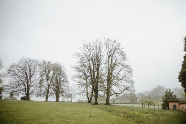 Schlosspark Utenberg Luzern im Nebel – stimmungsvolle Hochzeitskulisse